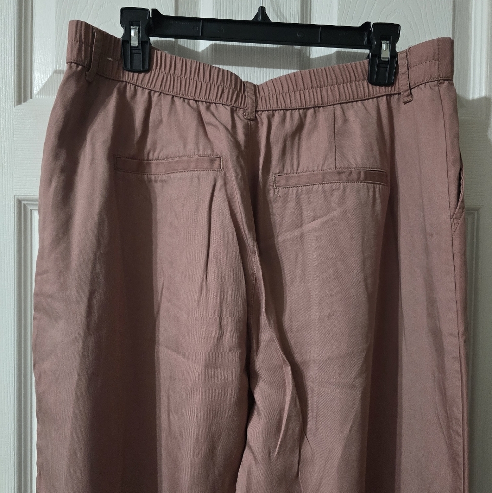 Abercrombie & Fitch Tailored Wide Leg Blush Pink Trousers, High Waist, Baggy Fit - Picture 9 of 12